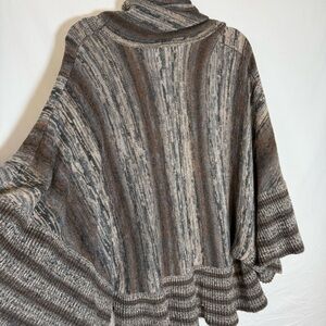 3 Sisters Sweater Poncho One Size